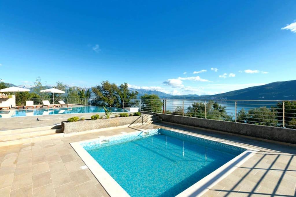 Acacia Hill Apartments Herceg Novi Kültér fotó
