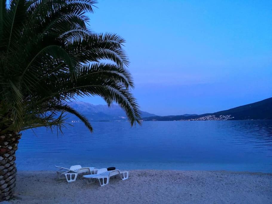 Acacia Hill Apartments Herceg Novi Kültér fotó